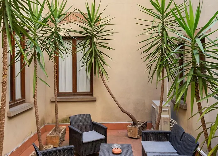 Signoria With Patio * Firenze