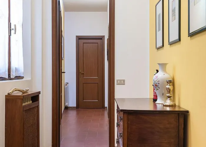 Signoria With Patio *